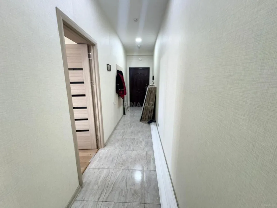 Satılır 2 otaqlı mənzil 93 m²
