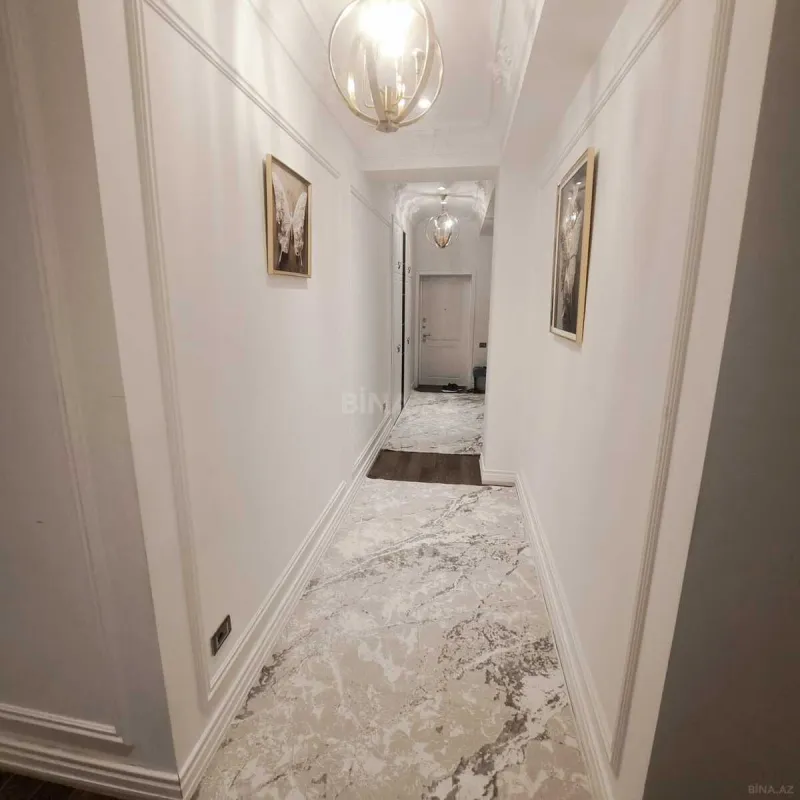 Kirayə verilir 3 otaqlı mənzil 120 m²