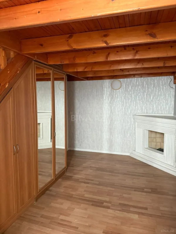 Kirayə verilir 5 otaqlı mənzil 150 m²