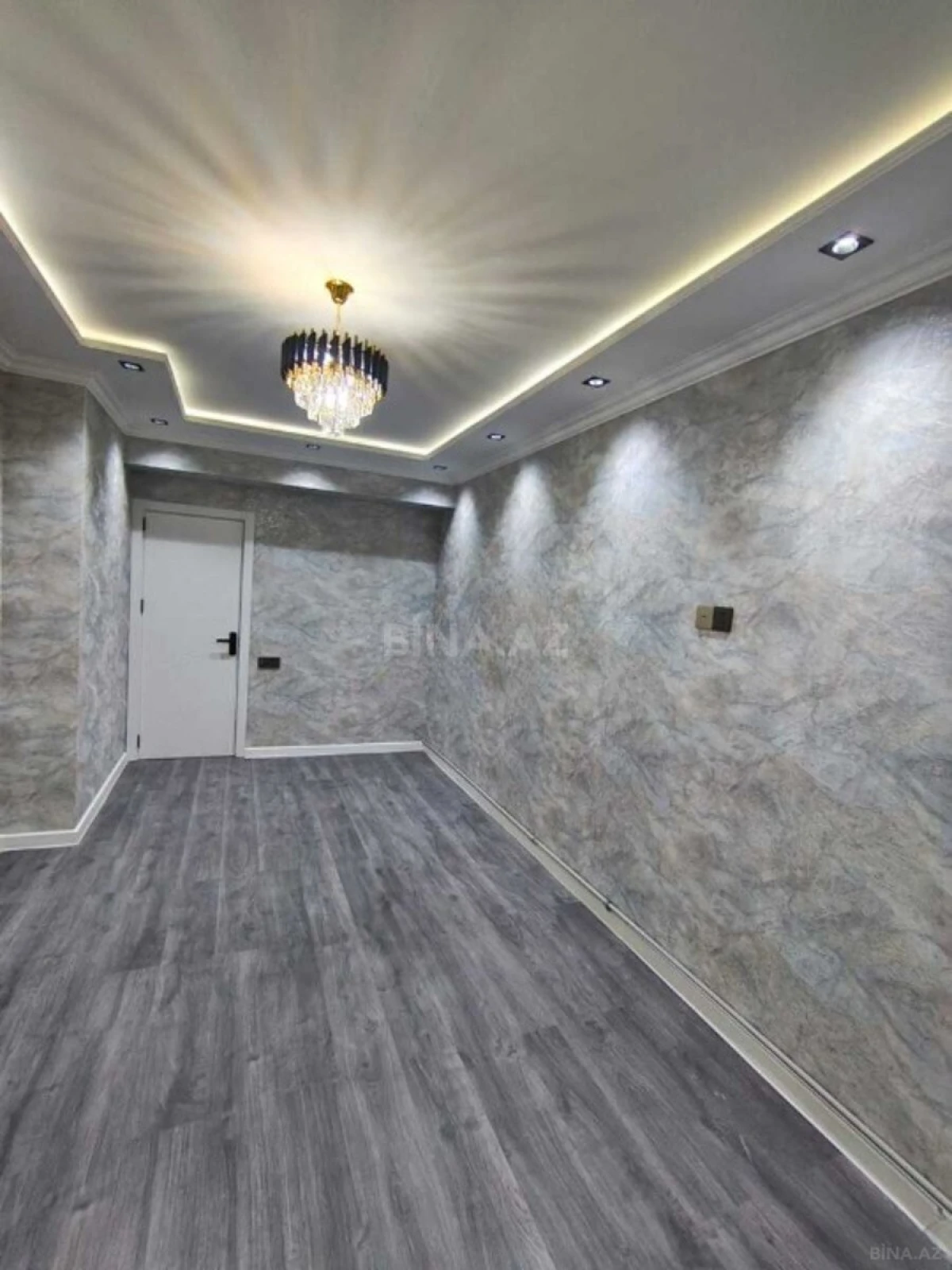 Satılır 2 otaqlı mənzil 80 m²