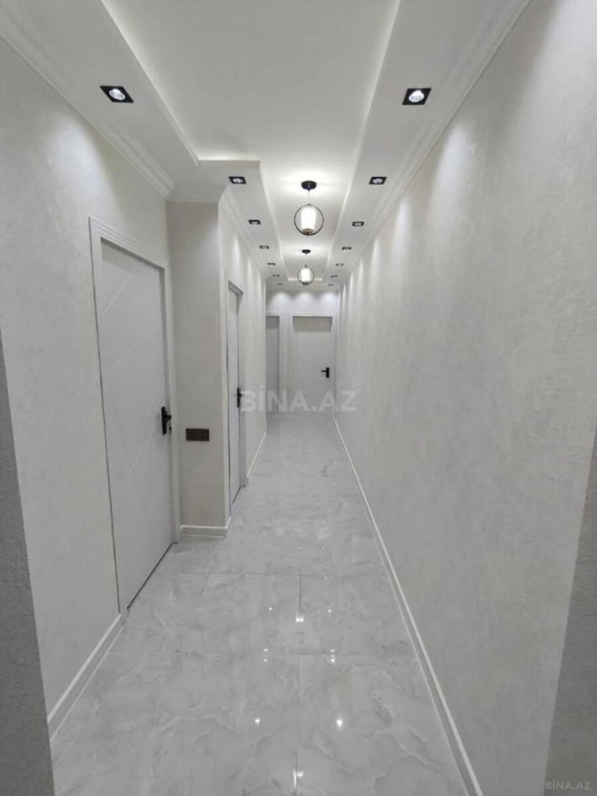 Satılır 2 otaqlı mənzil 80 m²