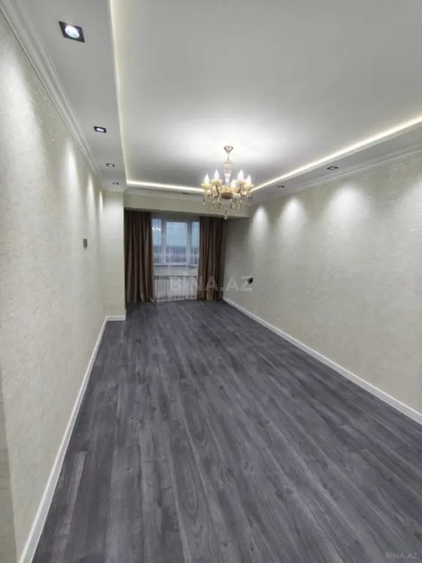 Satılır 2 otaqlı mənzil 80 m²