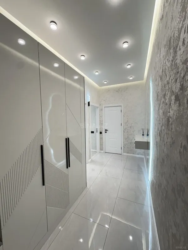 Satılır 2 otaqlı mənzil 55 m²