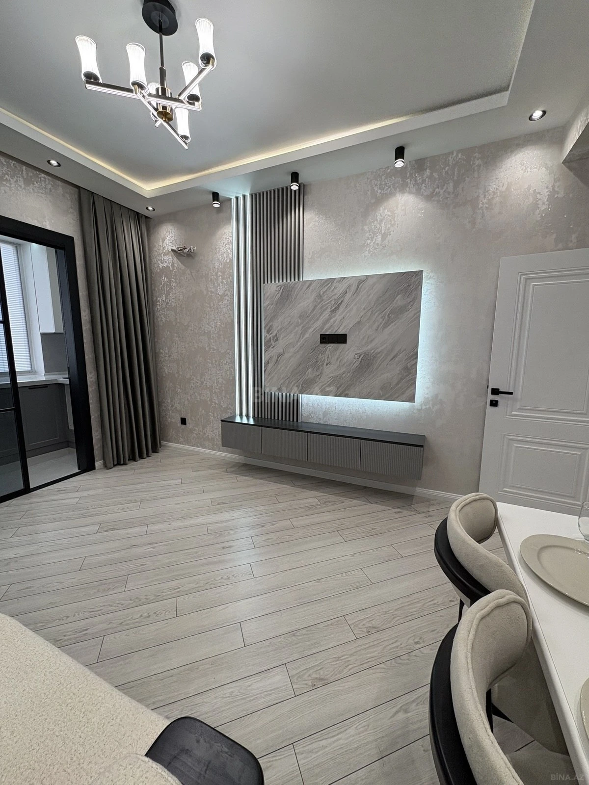 Satılır 2 otaqlı mənzil 55 m²
