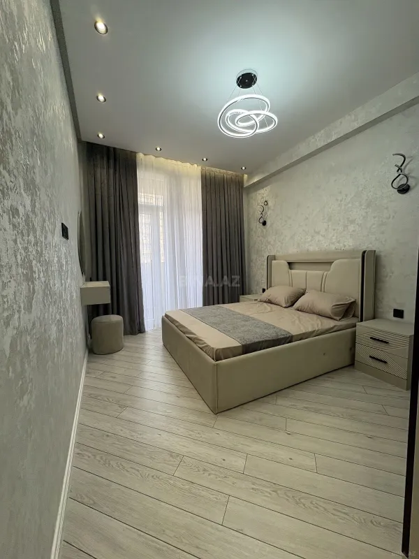 Satılır 2 otaqlı mənzil 55 m²