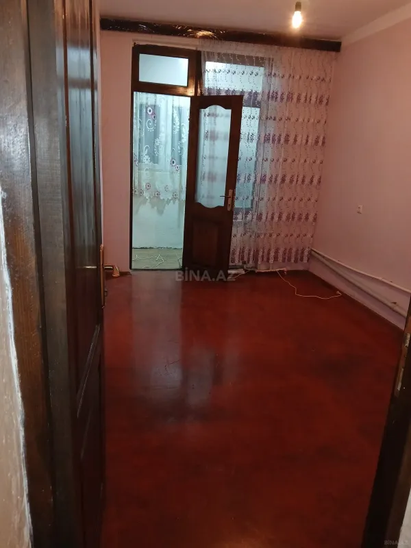 Kirayə verilir 2 otaqlı mənzil 45 m²