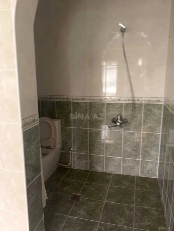 Kirayə verilir 6 otaqlı həyət evi 560 m²