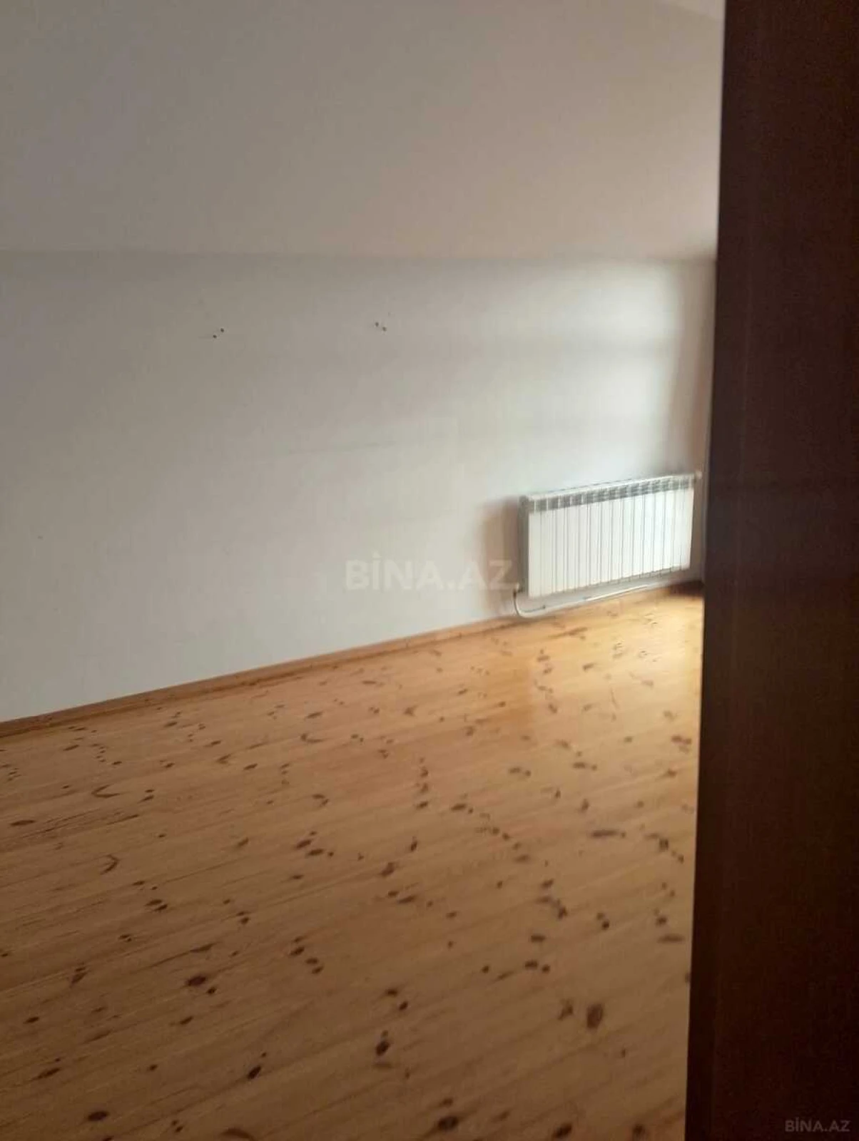 Kirayə verilir 6 otaqlı həyət evi 560 m²