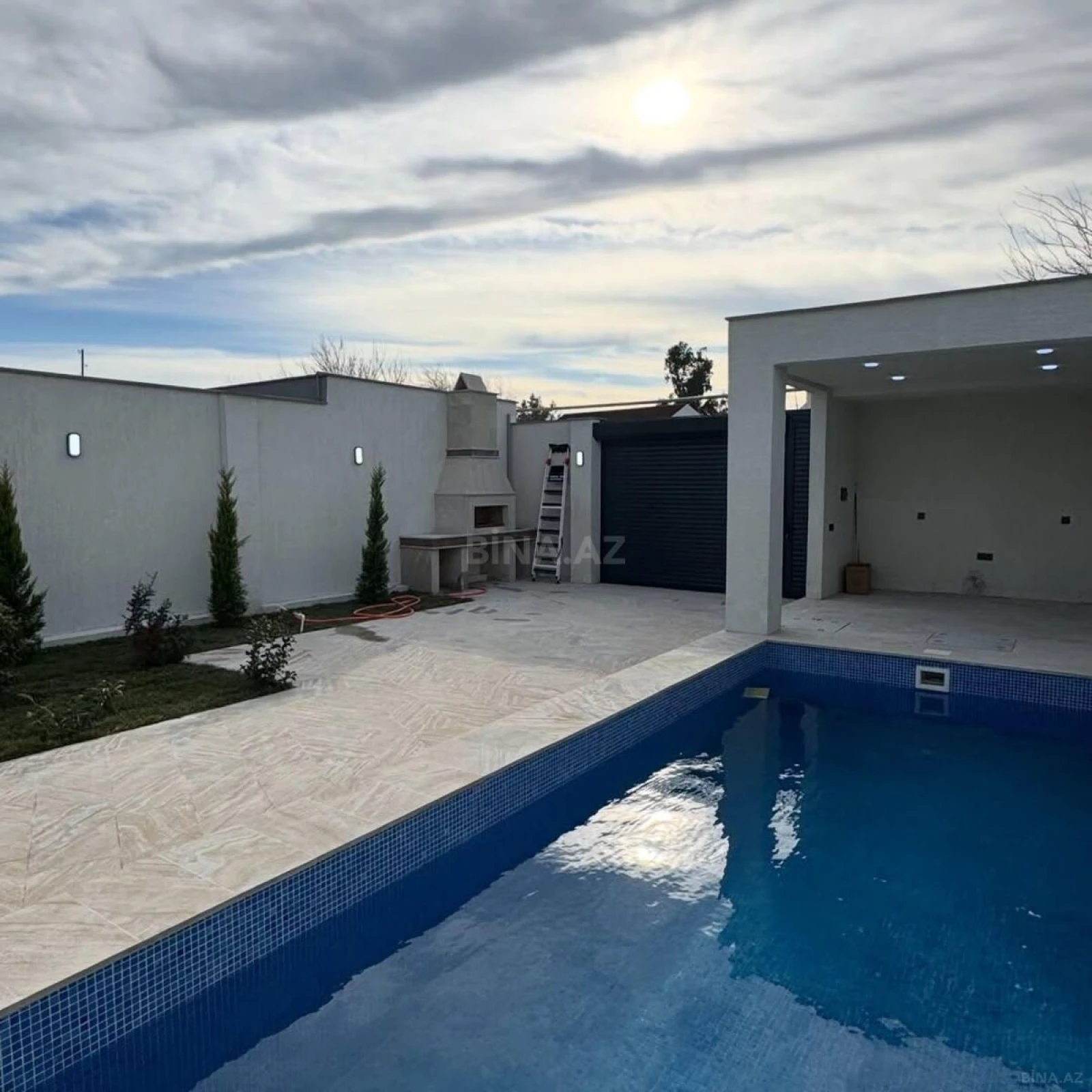 Satılır 4 otaqlı həyət evi 150 m²