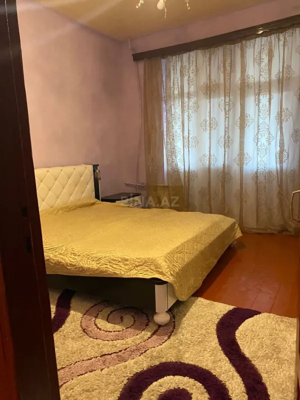 Kirayə verilir 2 otaqlı mənzil 60 m²