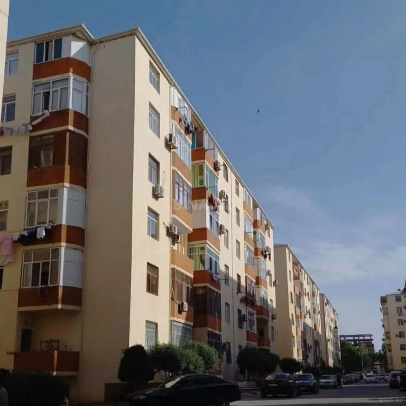 Satılır 1 otaqlı mənzil 44 m²