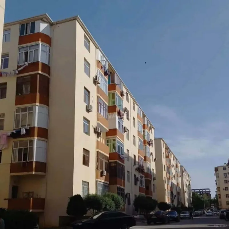 Satılır 1 otaqlı mənzil 44 m²