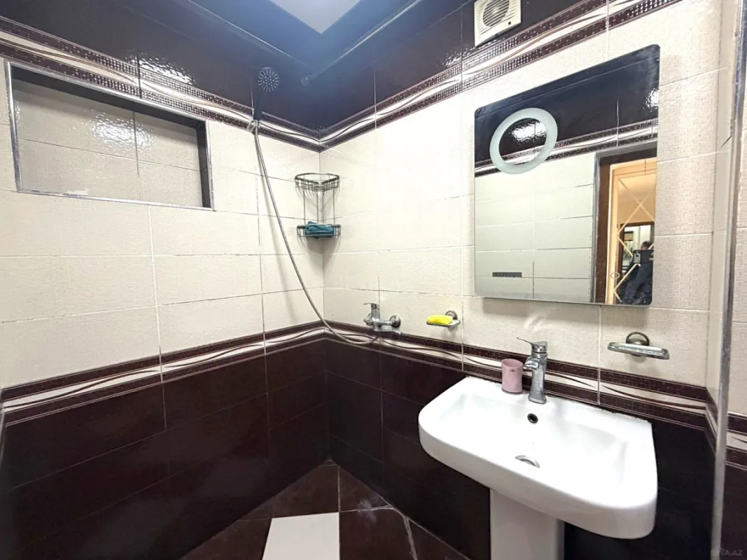 Kirayə verilir 2 otaqlı mənzil 55 m²