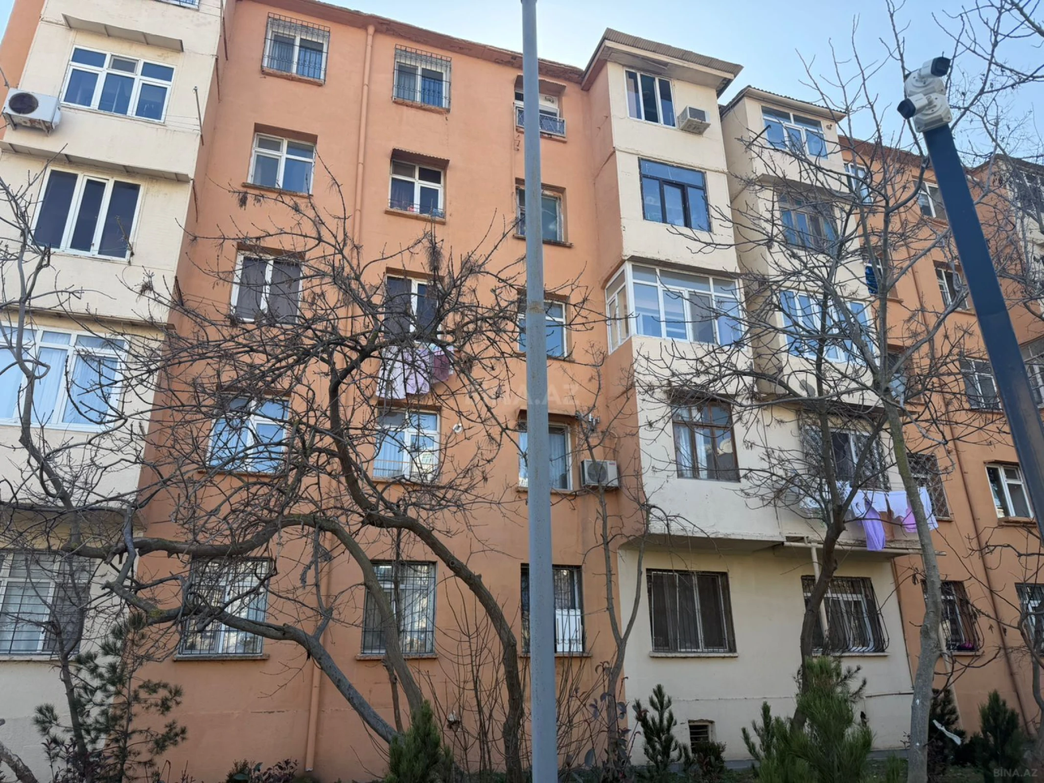 Kirayə verilir 2 otaqlı mənzil 55 m²