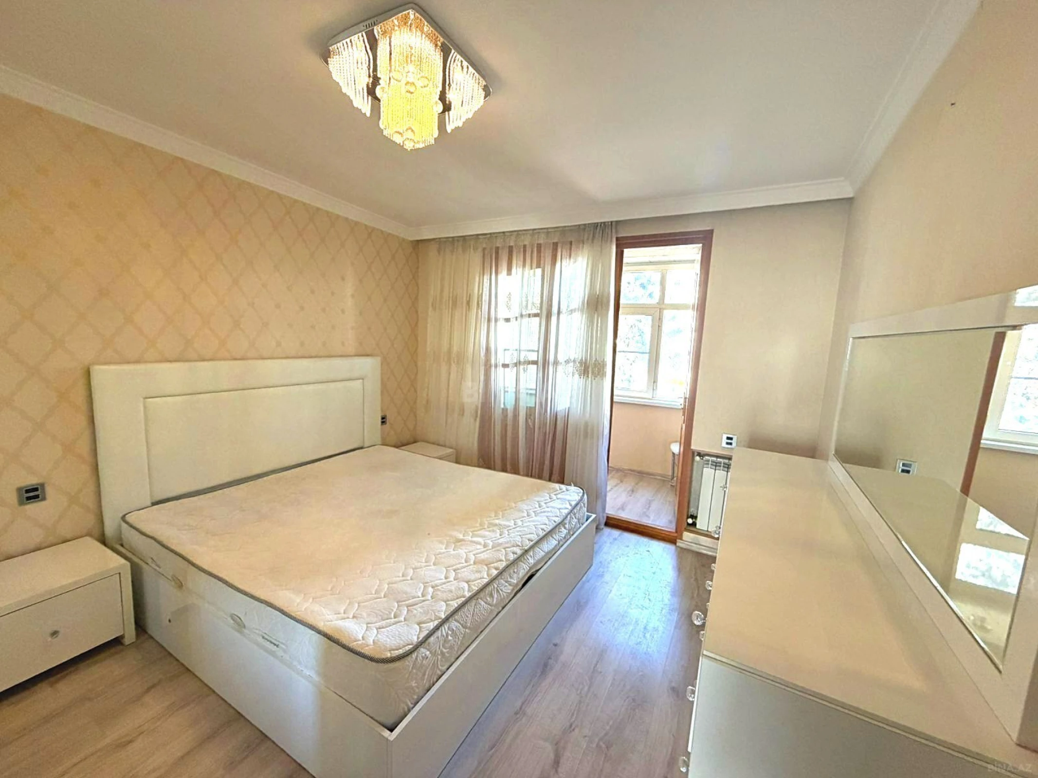 Kirayə verilir 2 otaqlı mənzil 55 m²