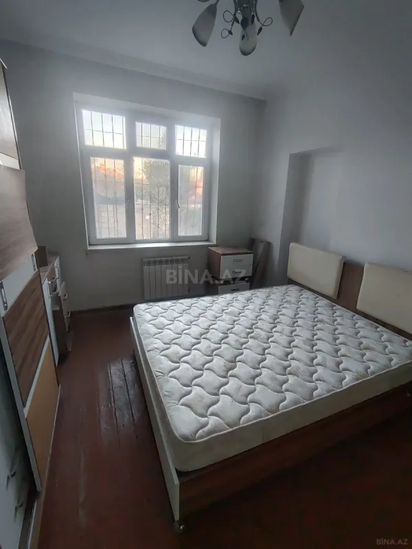 Satılır 6 otaqlı həyət evi 130 m²