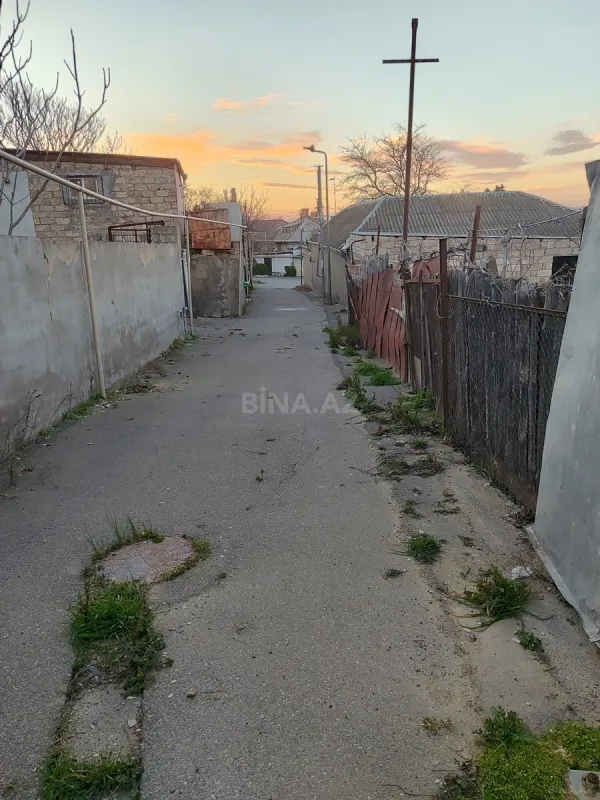 Satılır 6 otaqlı həyət evi 130 m²