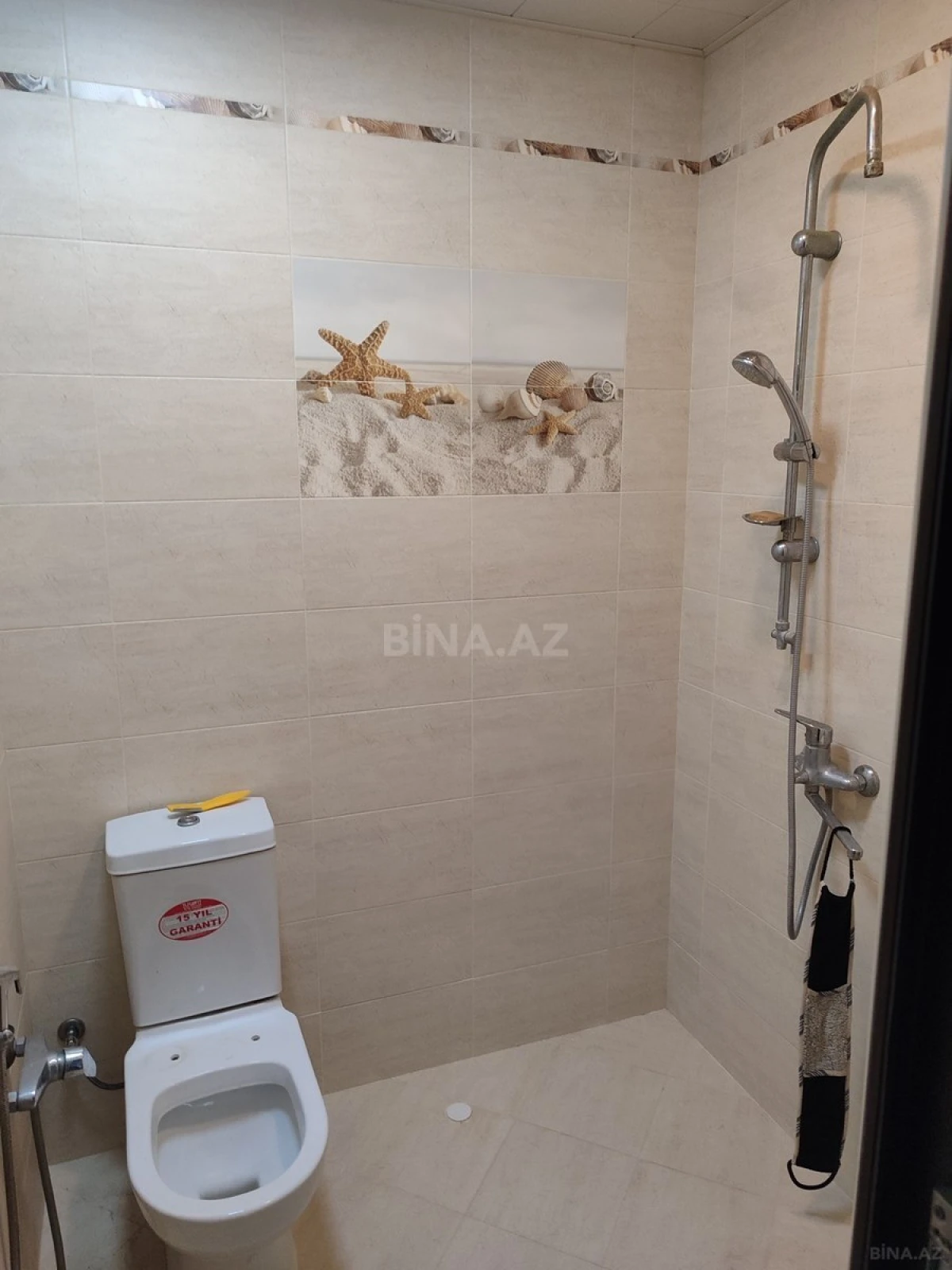 Satılır 6 otaqlı həyət evi 130 m²