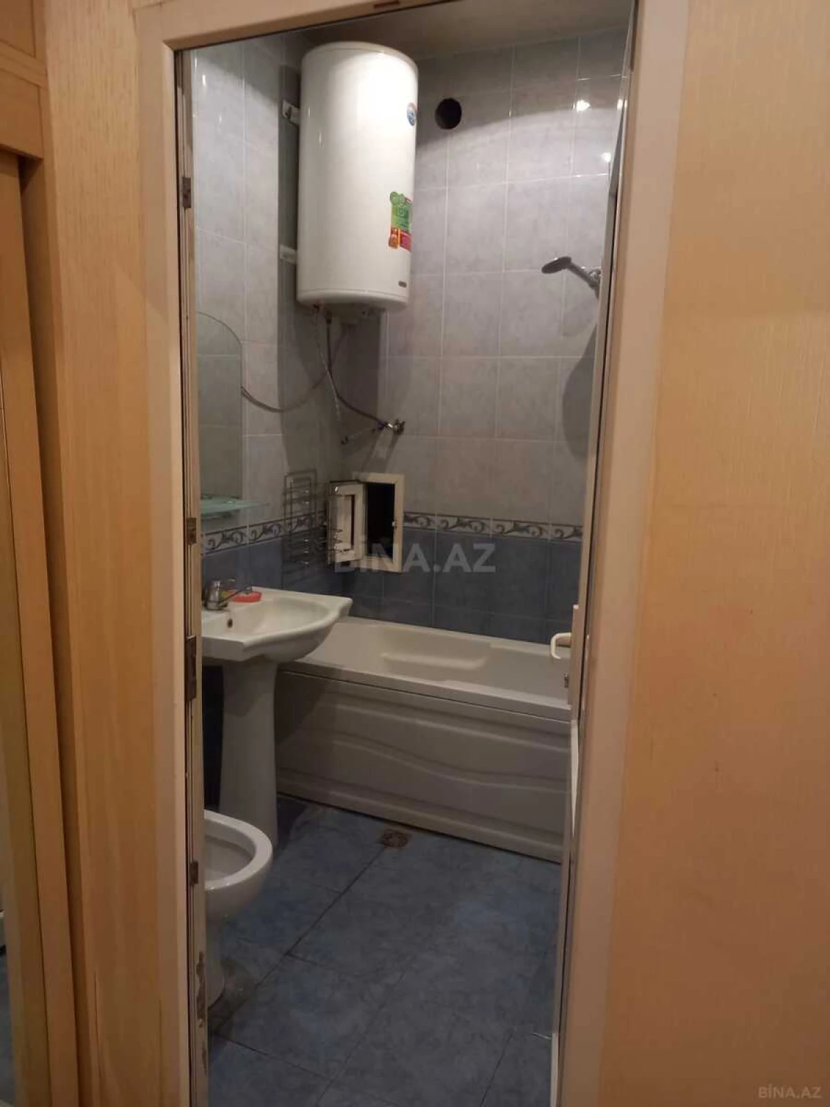 Kirayə verilir 2 otaqlı mənzil 60 m²