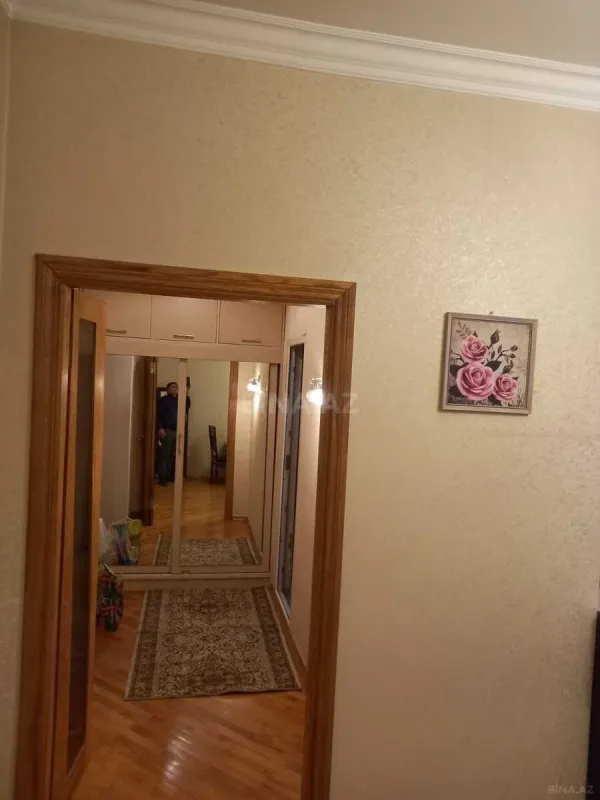 Kirayə verilir 2 otaqlı mənzil 60 m²