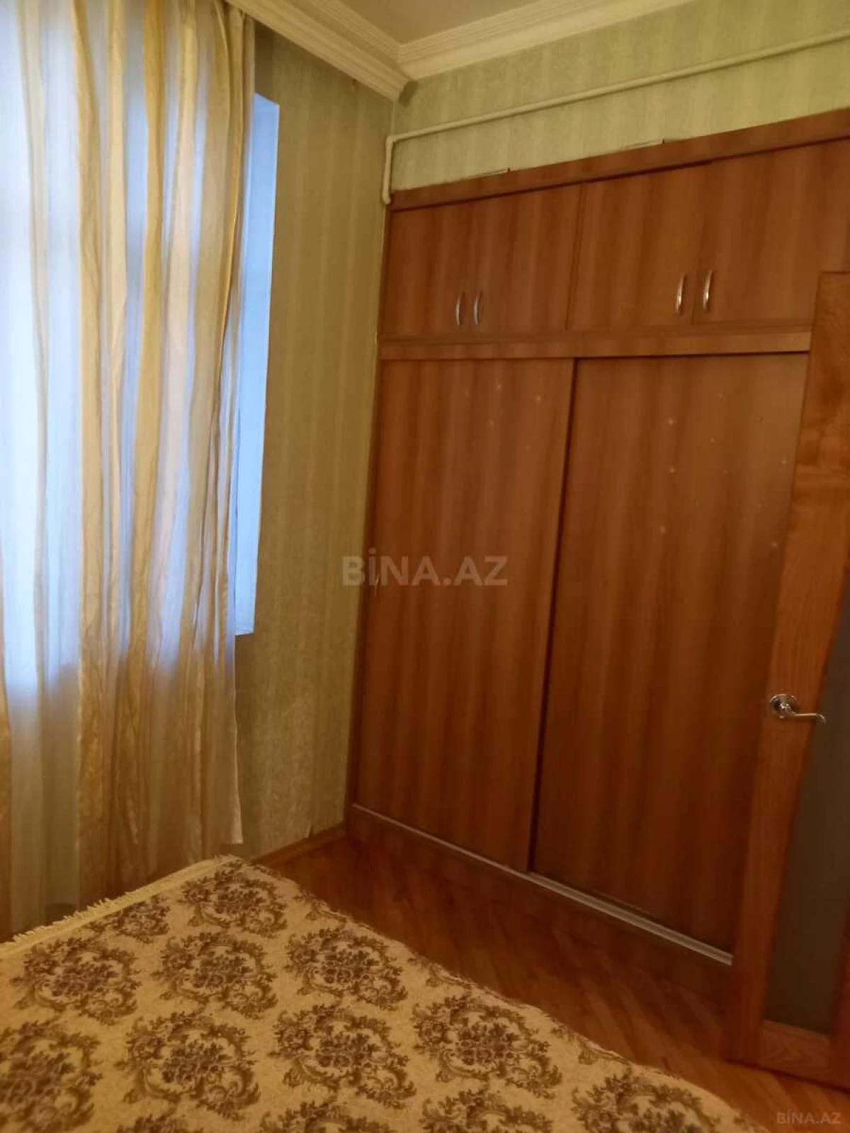 Kirayə verilir 2 otaqlı mənzil 60 m²