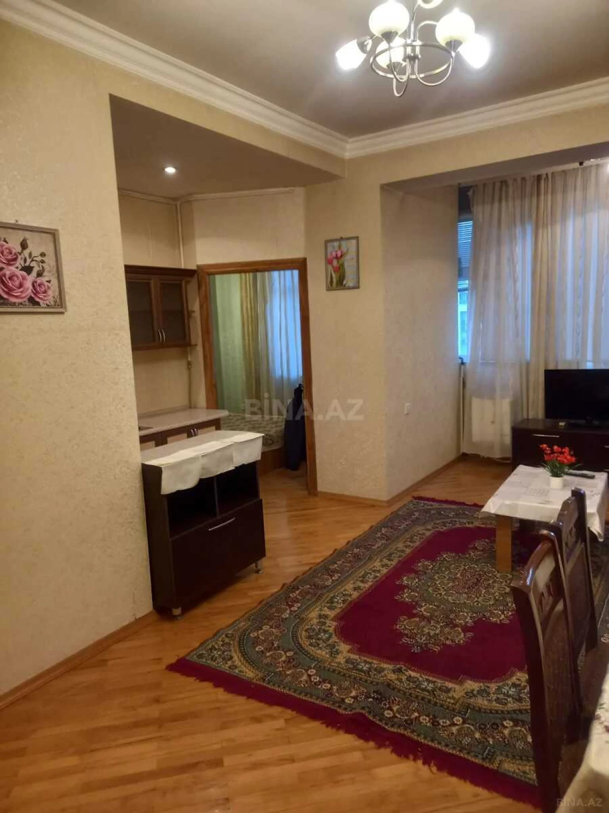 Kirayə verilir 2 otaqlı mənzil 60 m²