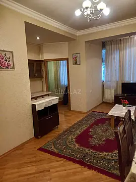 Kirayə verilir 2 otaqlı mənzil 60 m²