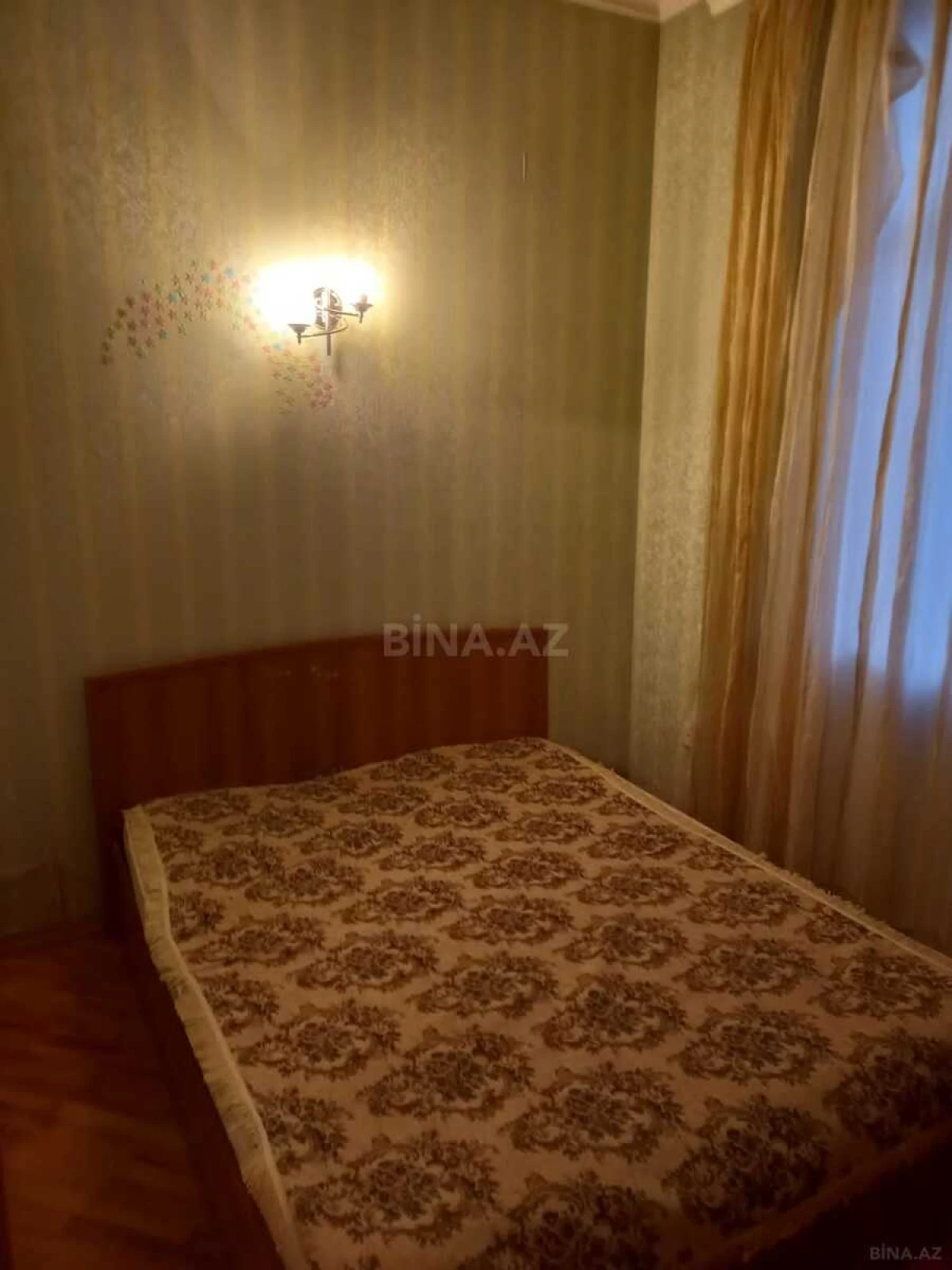 Kirayə verilir 2 otaqlı mənzil 60 m²