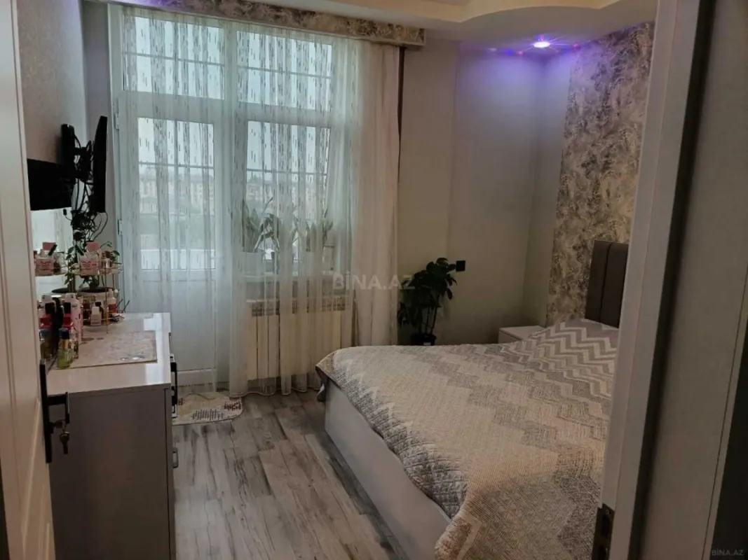 Satılır 3 otaqlı mənzil 63 m²