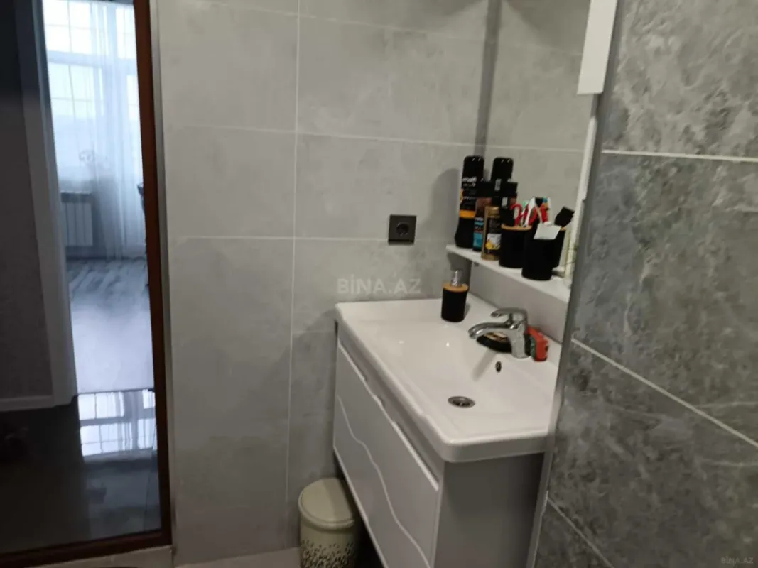 Satılır 3 otaqlı mənzil 63 m²