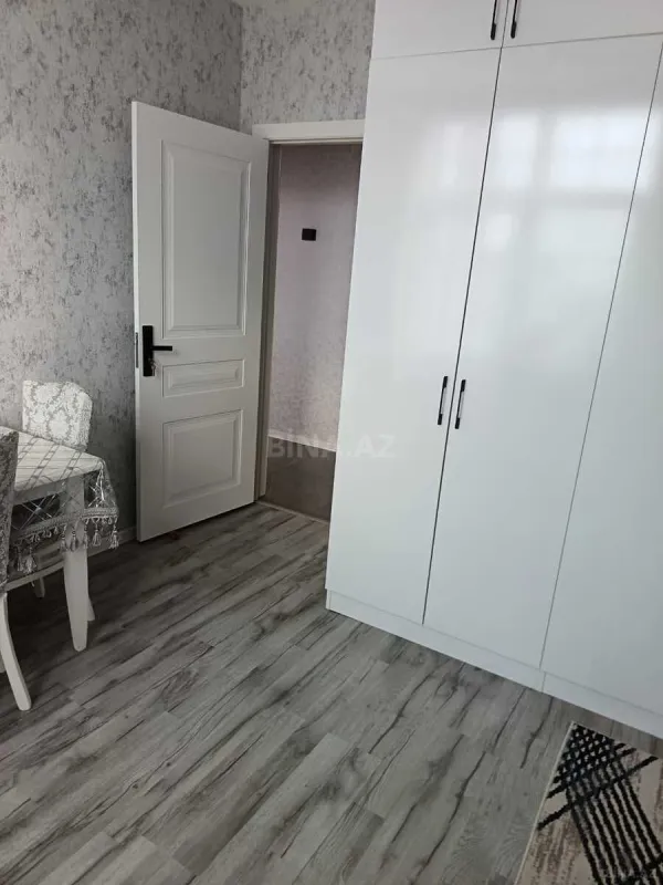 Satılır 3 otaqlı mənzil 63 m²
