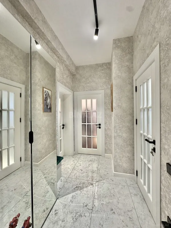 Satılır 2 otaqlı mənzil 54.8 m²