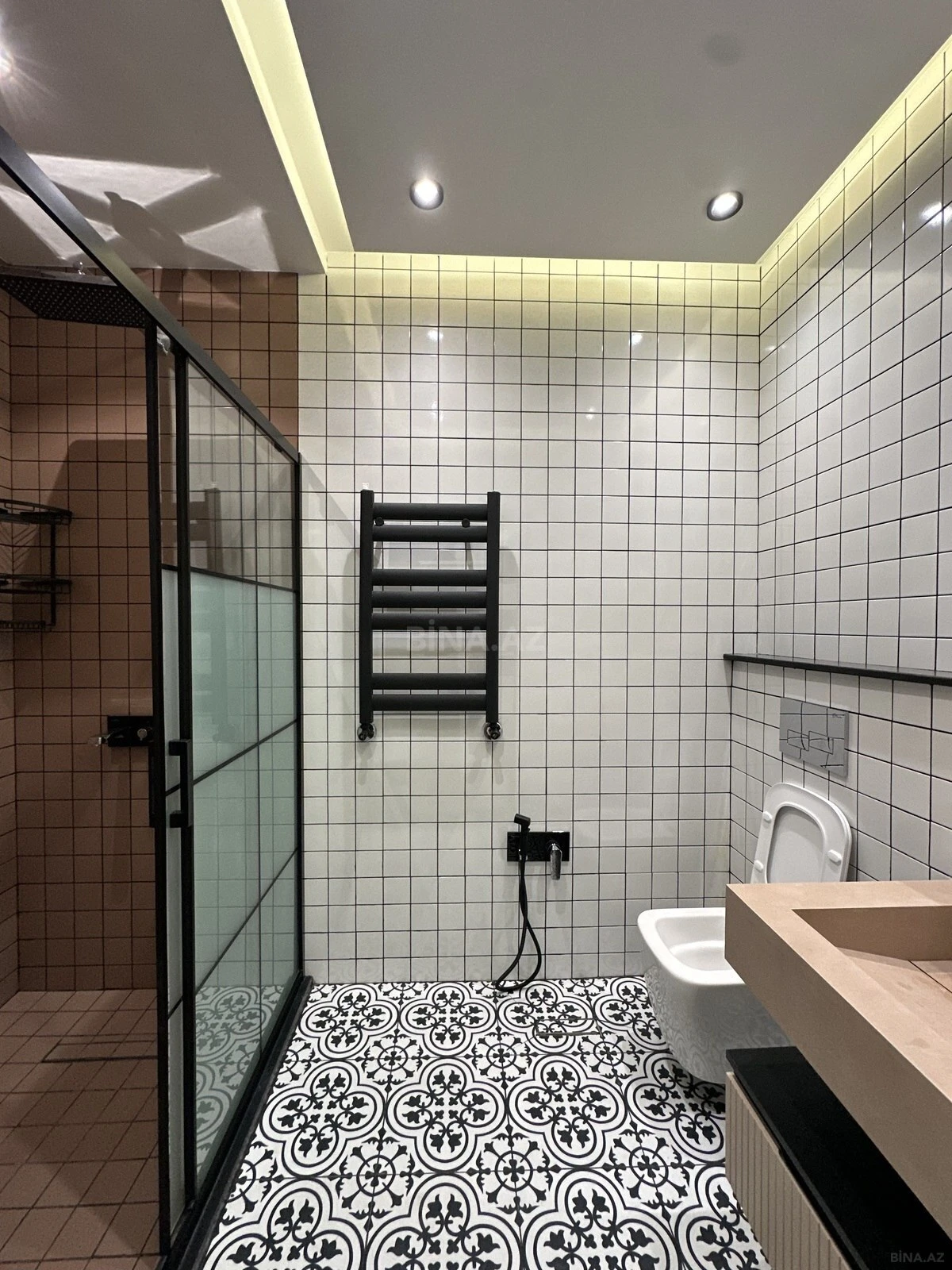 Satılır 2 otaqlı mənzil 54.8 m²