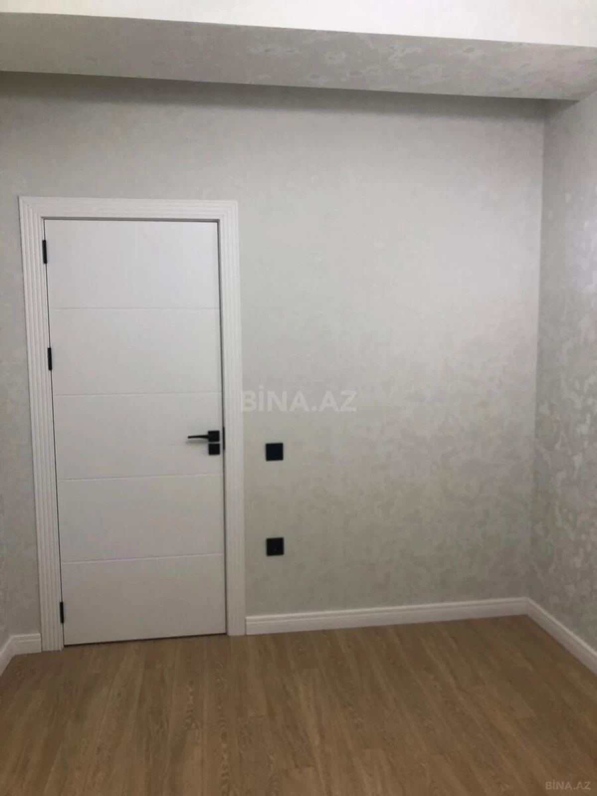 Satılır 2 otaqlı mənzil 59 m²