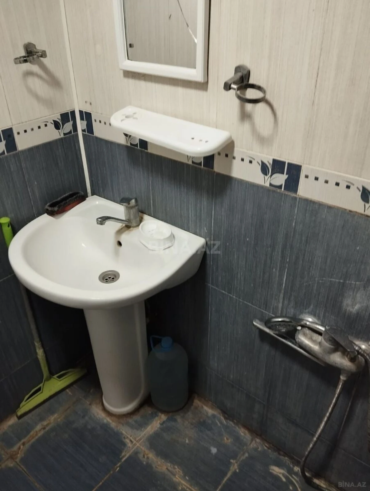 Kirayə verilir 3 otaqlı mənzil 65 m²