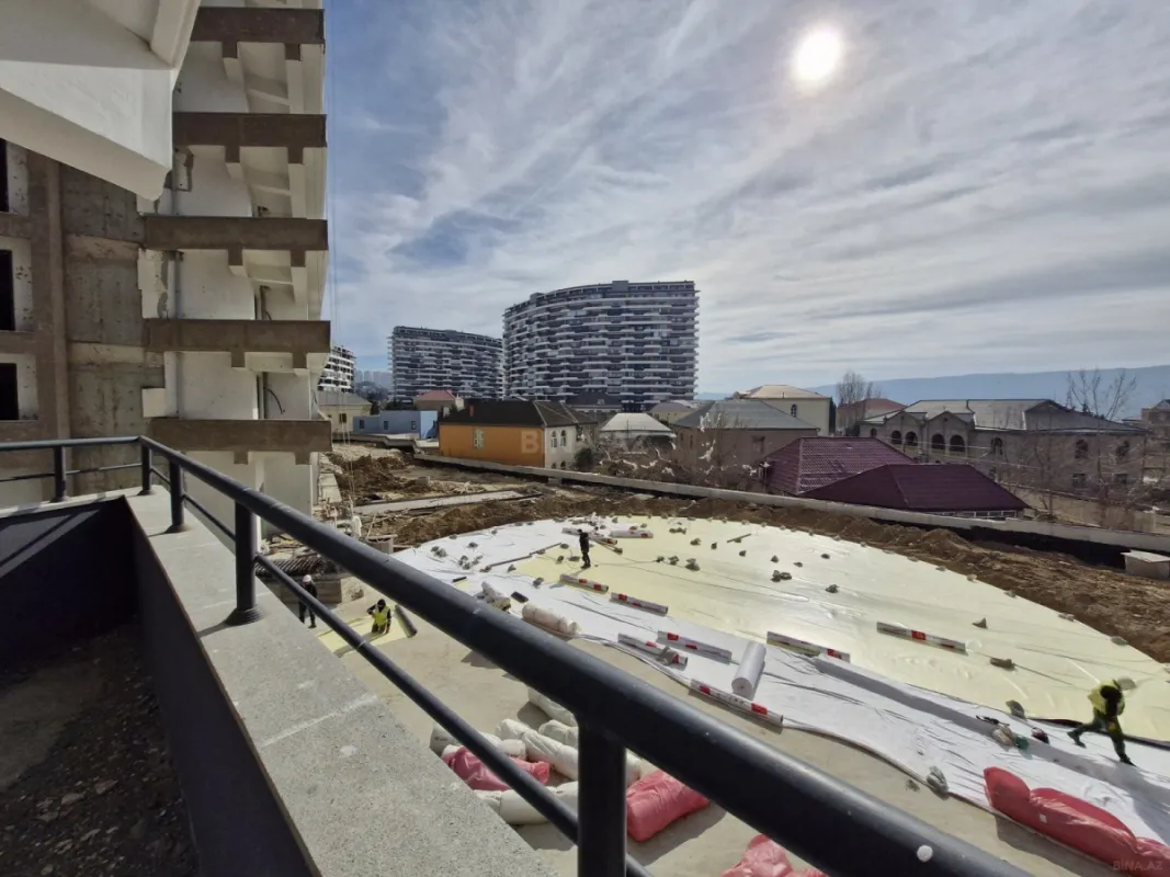 Satılır 3 otaqlı mənzil 147 m²