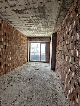 Satılır 3 otaqlı mənzil 147 m²