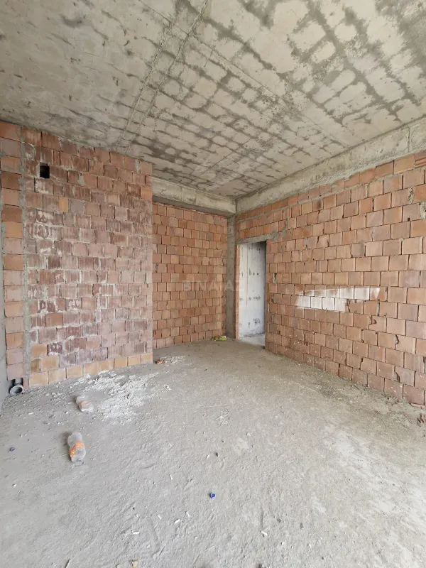 Satılır 3 otaqlı mənzil 147 m²