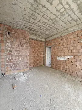 Satılır 3 otaqlı mənzil 147 m²