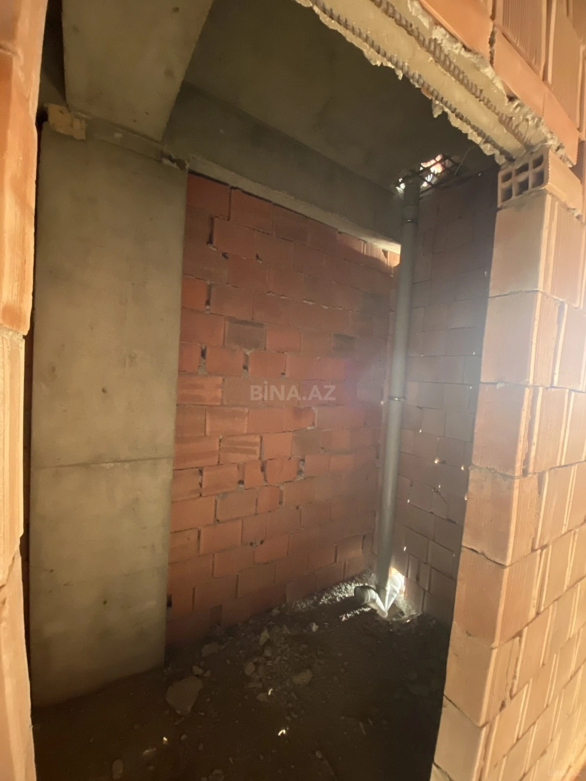 Satılır 2 otaqlı mənzil 49 m²