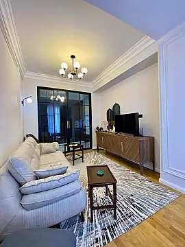 Kirayə verilir 2 otaqlı mənzil 100 m²