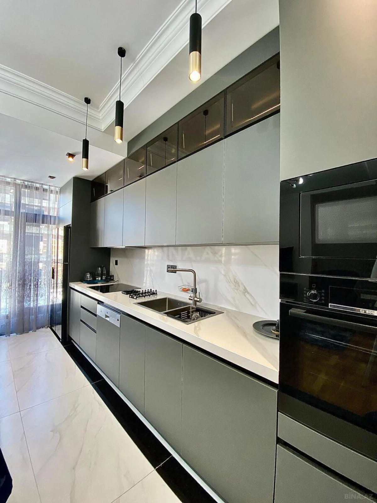 Kirayə verilir 2 otaqlı mənzil 100 m²