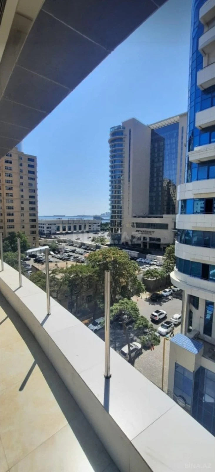 Kirayə verilir 2 otaqlı mənzil 100 m²