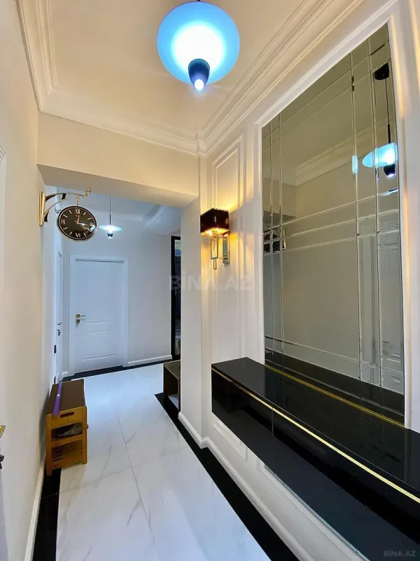 Kirayə verilir 2 otaqlı mənzil 100 m²