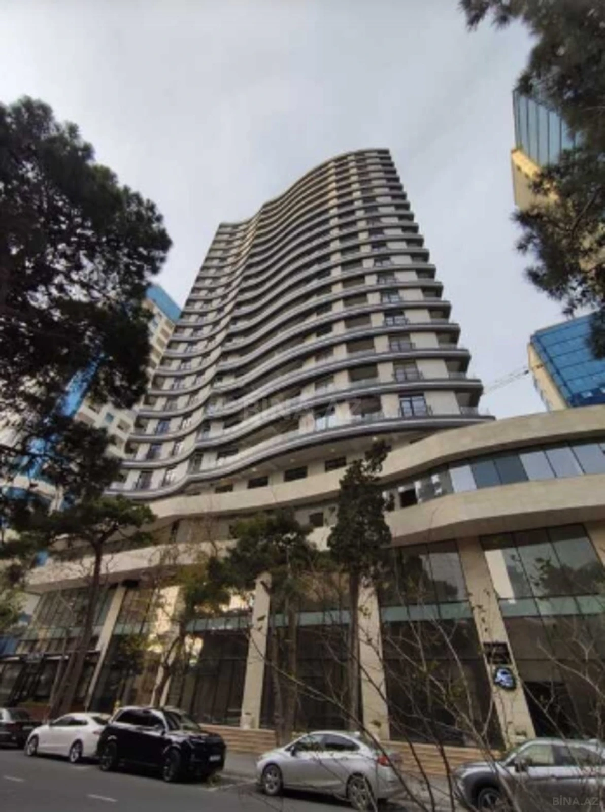 Kirayə verilir 2 otaqlı mənzil 100 m²