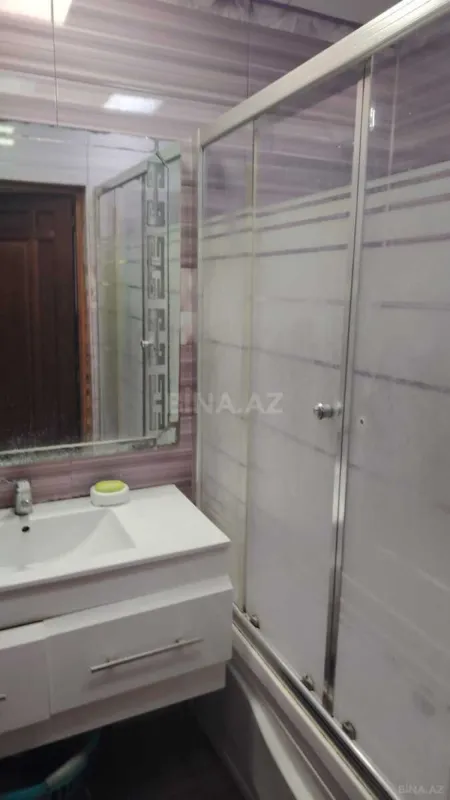 Satılır 4 otaqlı mənzil 100 m²