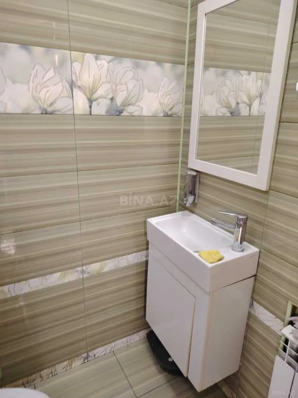 Satılır 4 otaqlı mənzil 100 m²