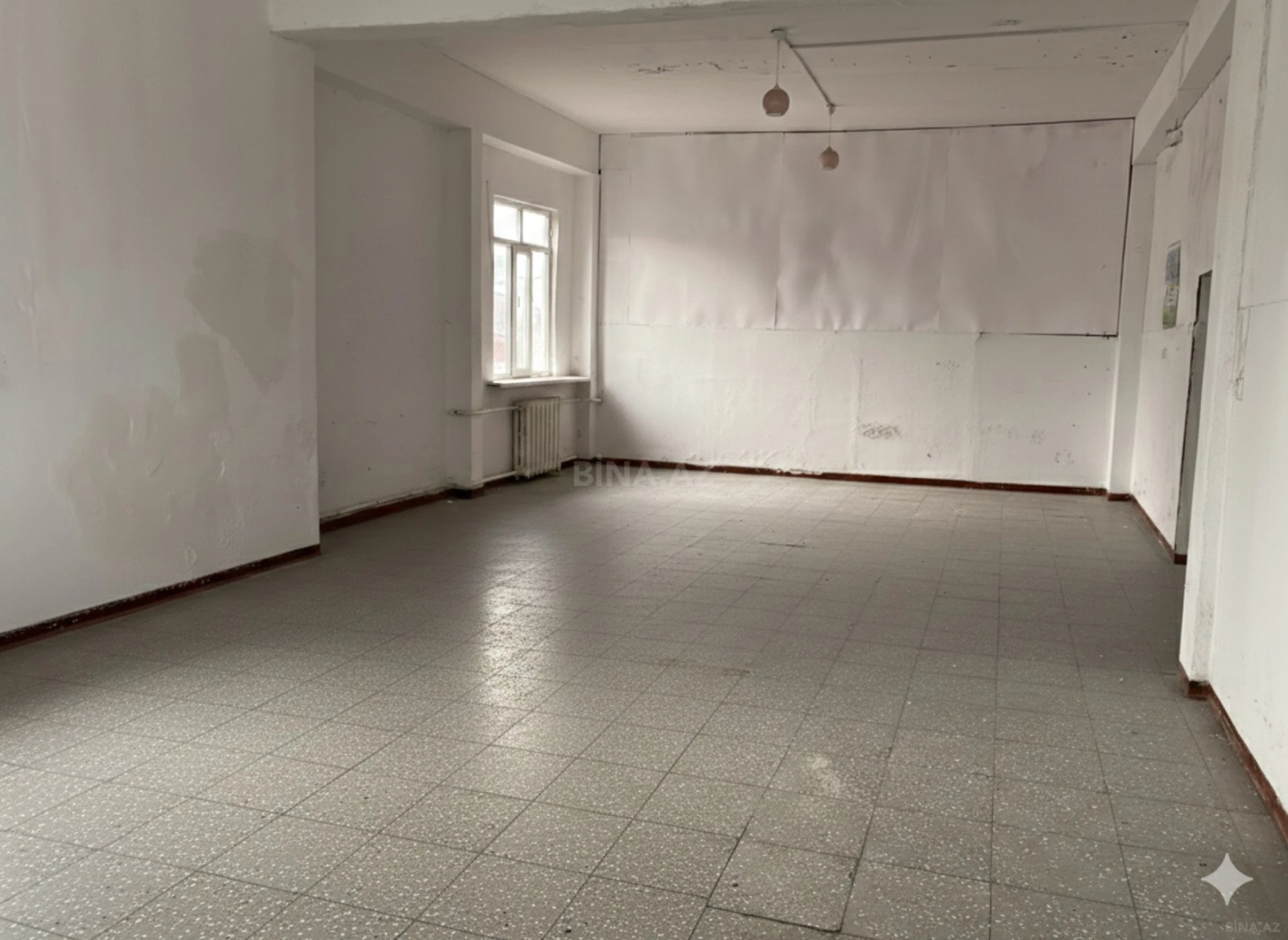 Kirayə verilir obyekt 320 m²