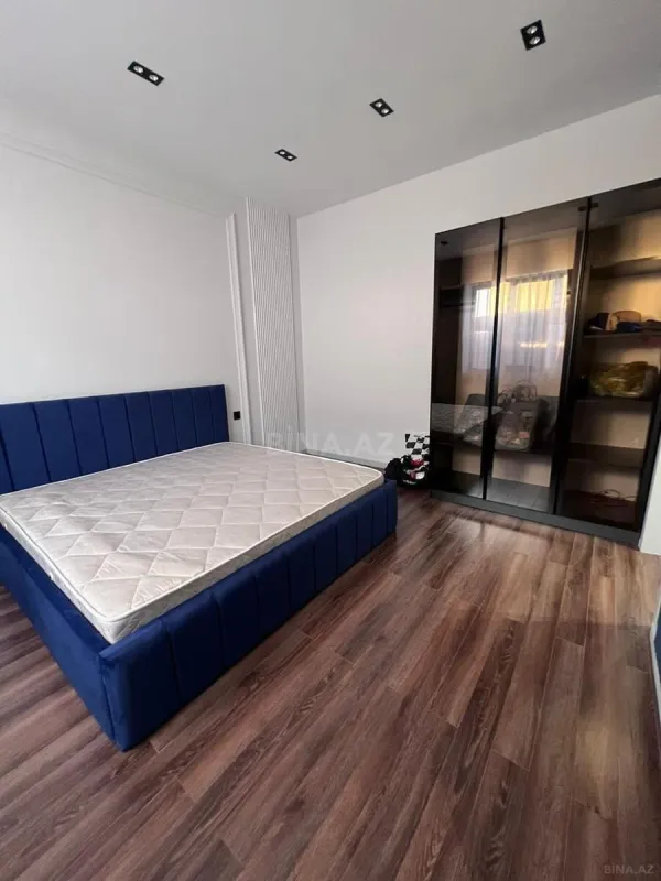 Kirayə verilir 4 otaqlı həyət evi 360 m²