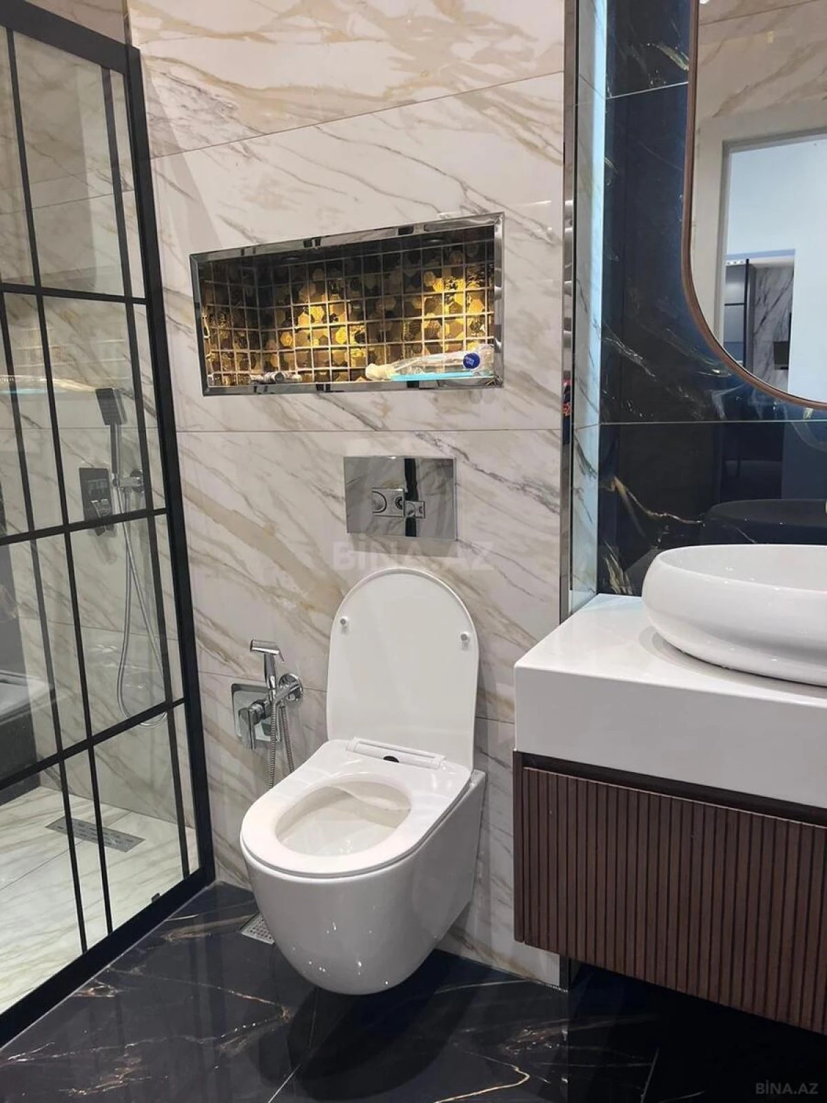 Kirayə verilir 4 otaqlı həyət evi 360 m²